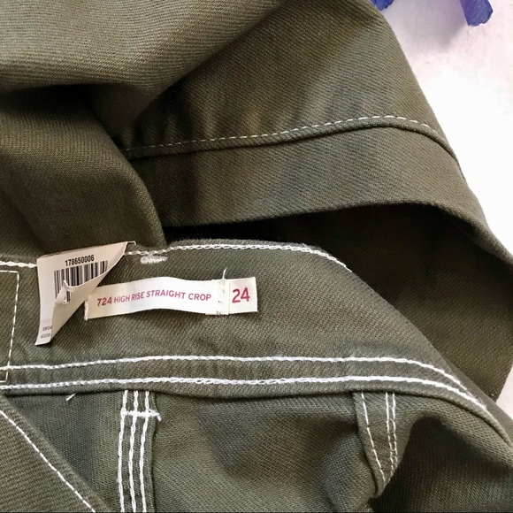 Levi's NWOT 724 High Rise Straight Crop Jeans Women Various - Picture 6 of 10